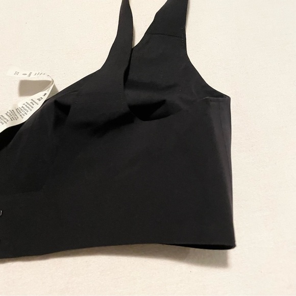 Lululemon Like Nothing Bra Size 32D - Picture 10 of 16